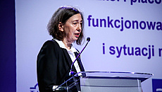 Kurator oświaty o szkoleniach dot. bezpieczeństwa: nauczyciele muszą znać sygnały alarmowe Kurator oświaty o szkoleniach dot. bezpieczeństwa: nauczyciele muszą znać sygnały alarmowe